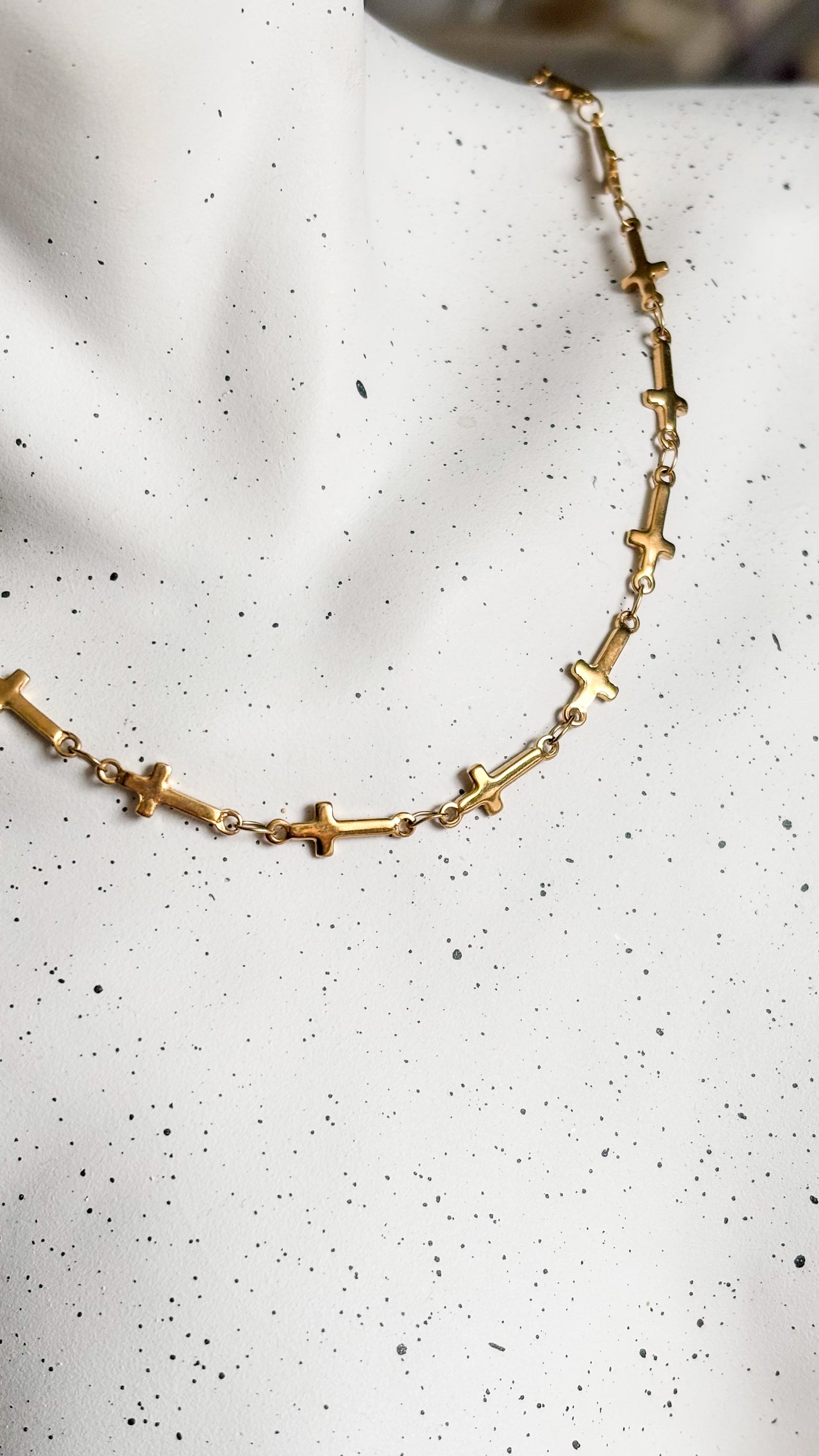 Camino en Fé Necklace