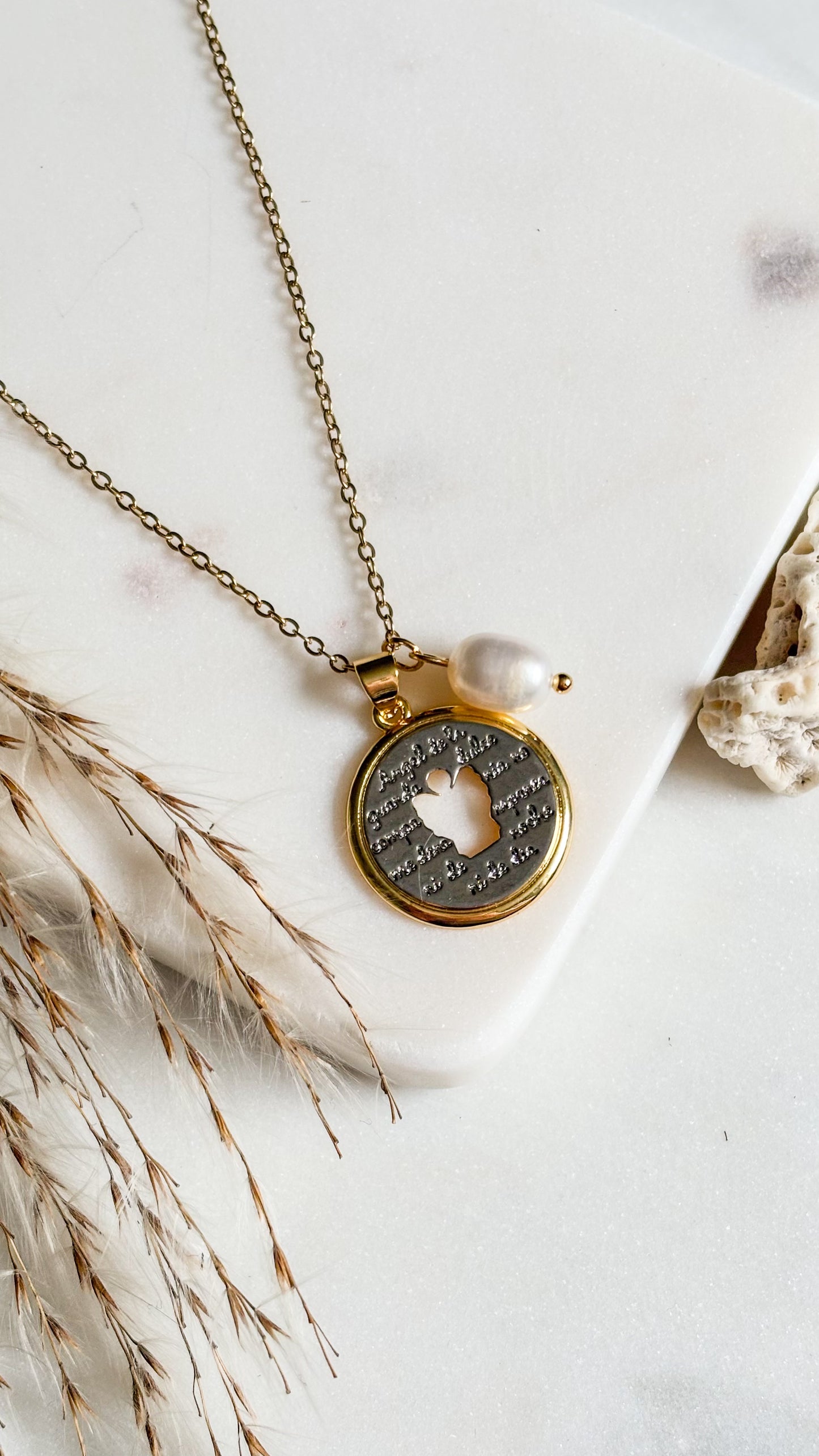 Ángel De La Guarda Necklace