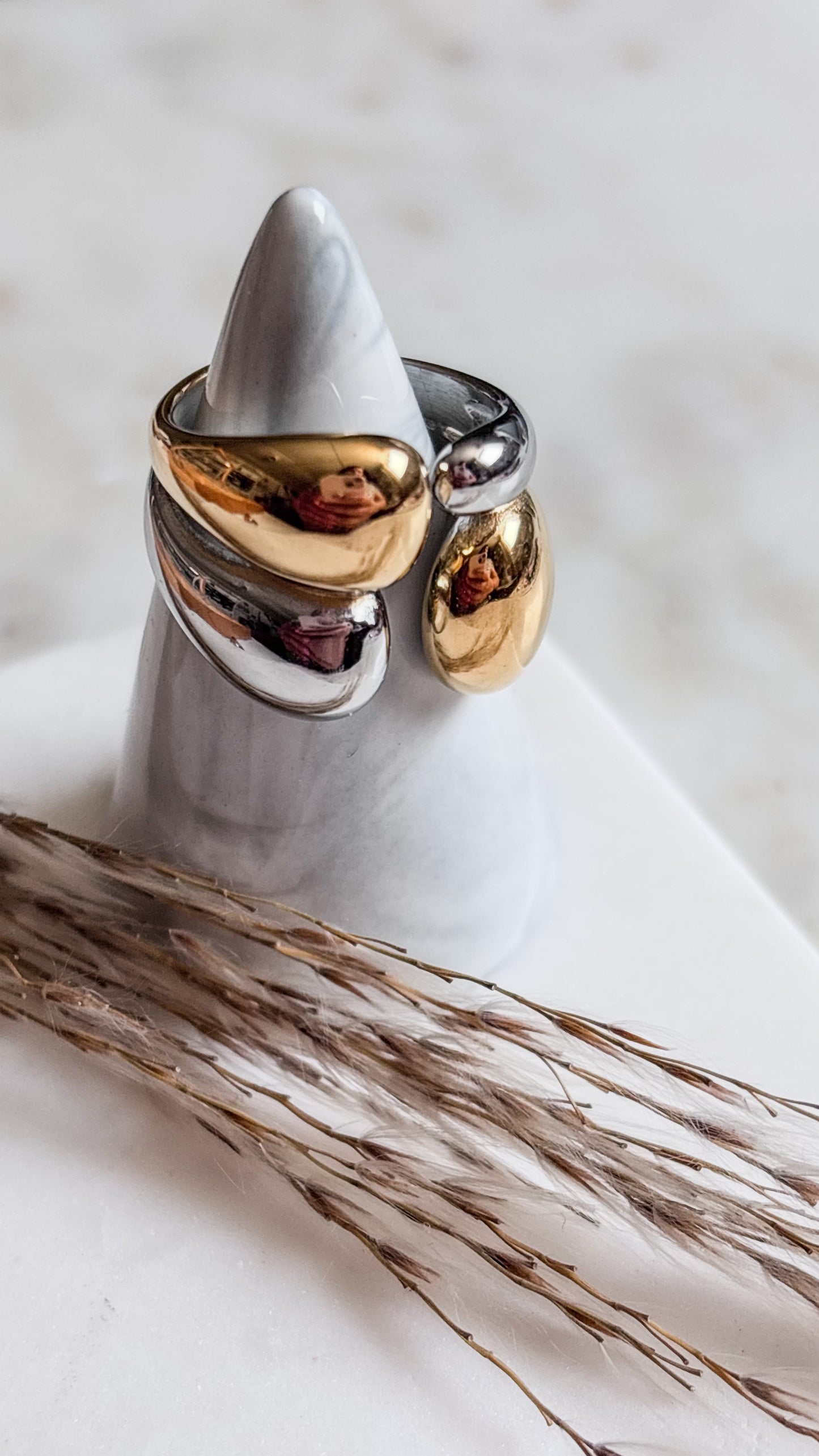 Aveline Bicolor Ring