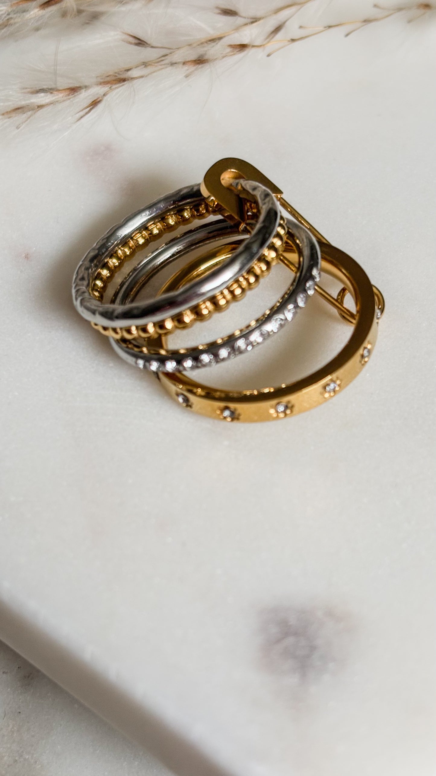 Elaria Ring
