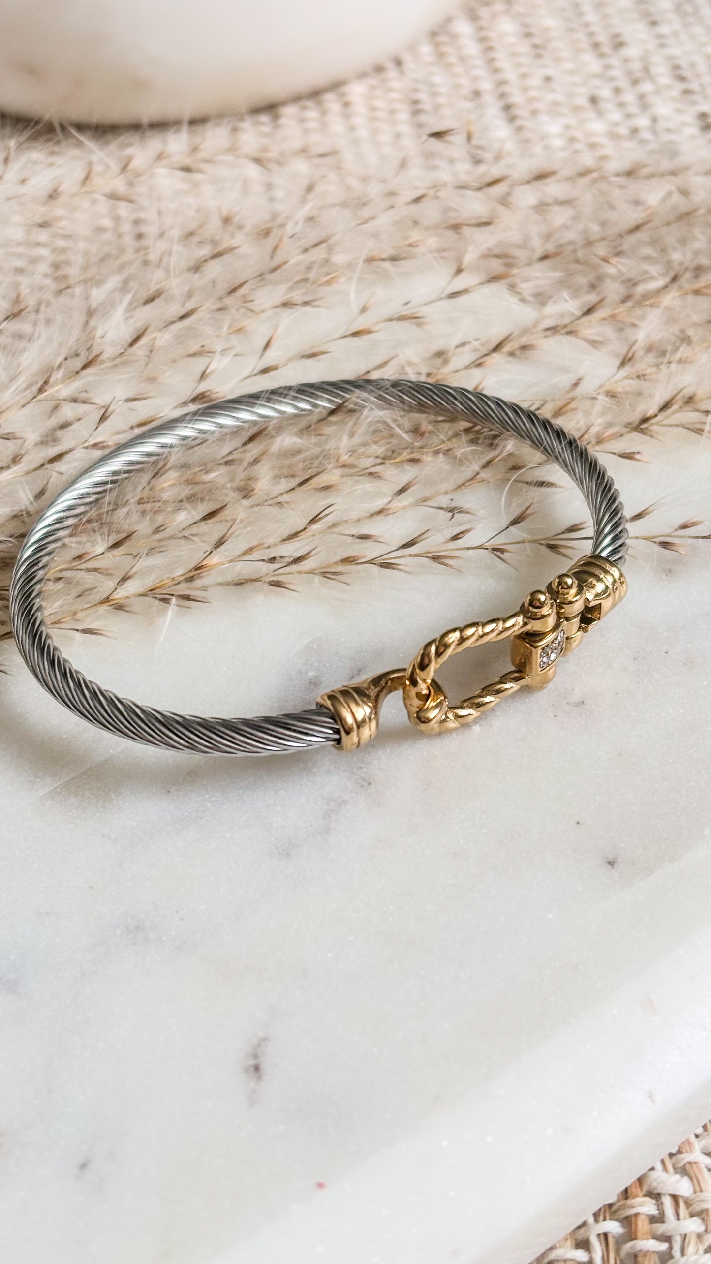Bicolor Aura Bangle