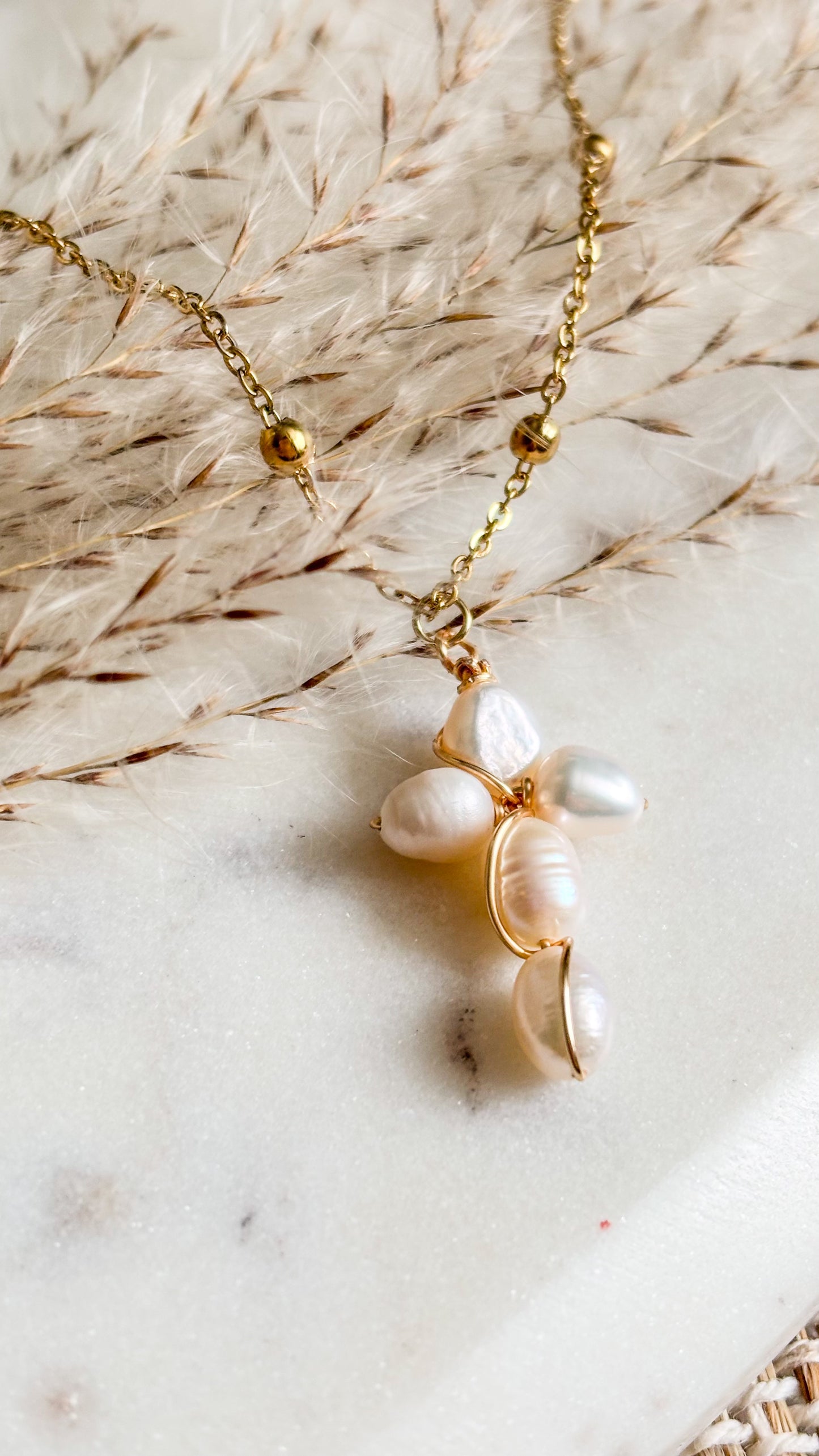 Perlas Preciosas Necklace