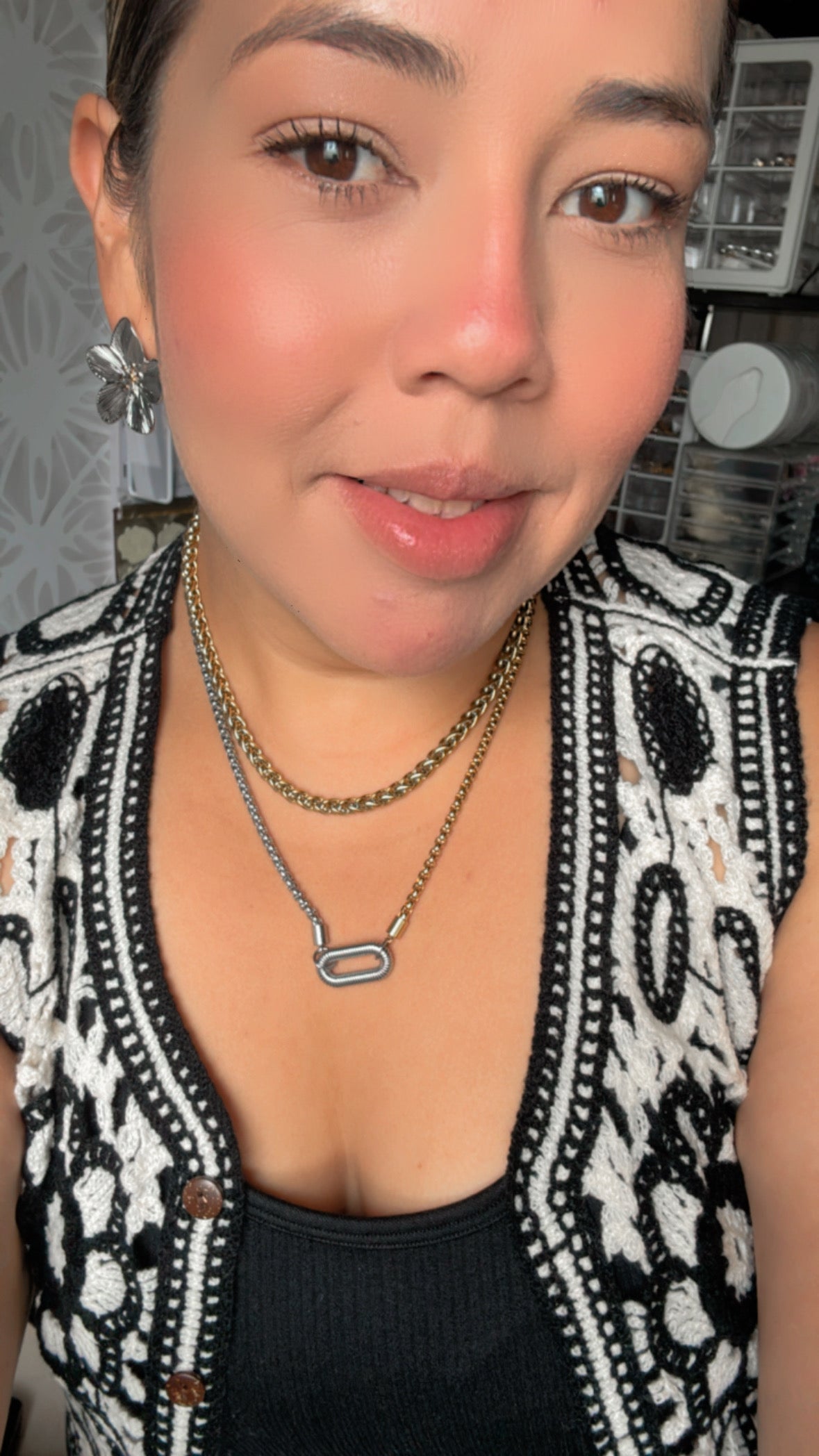 KELLY NECKLACE