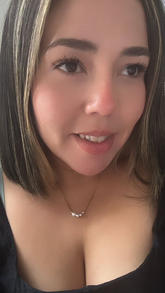 Perlas Necklace