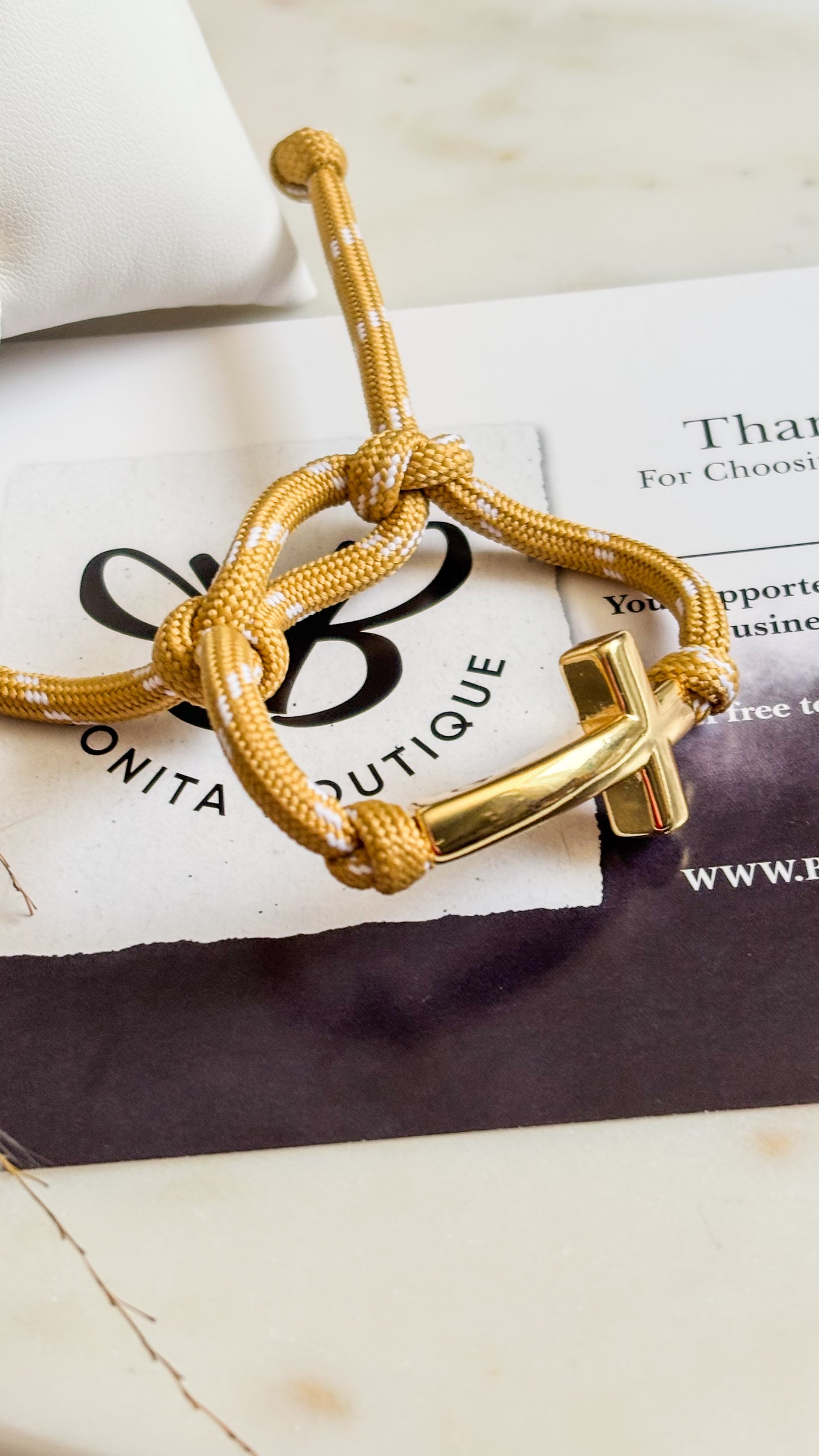Confiada Bracelet