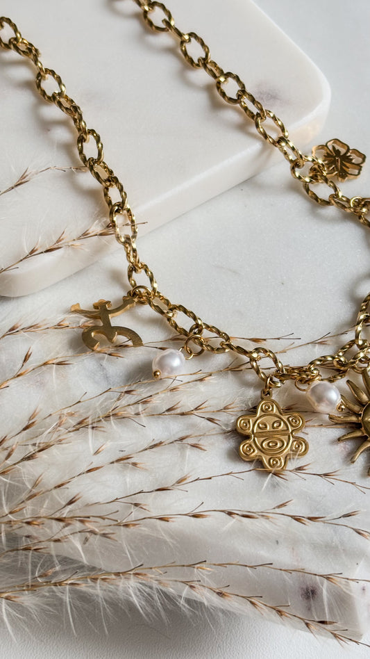 Mi Historia Necklace 🇵🇷