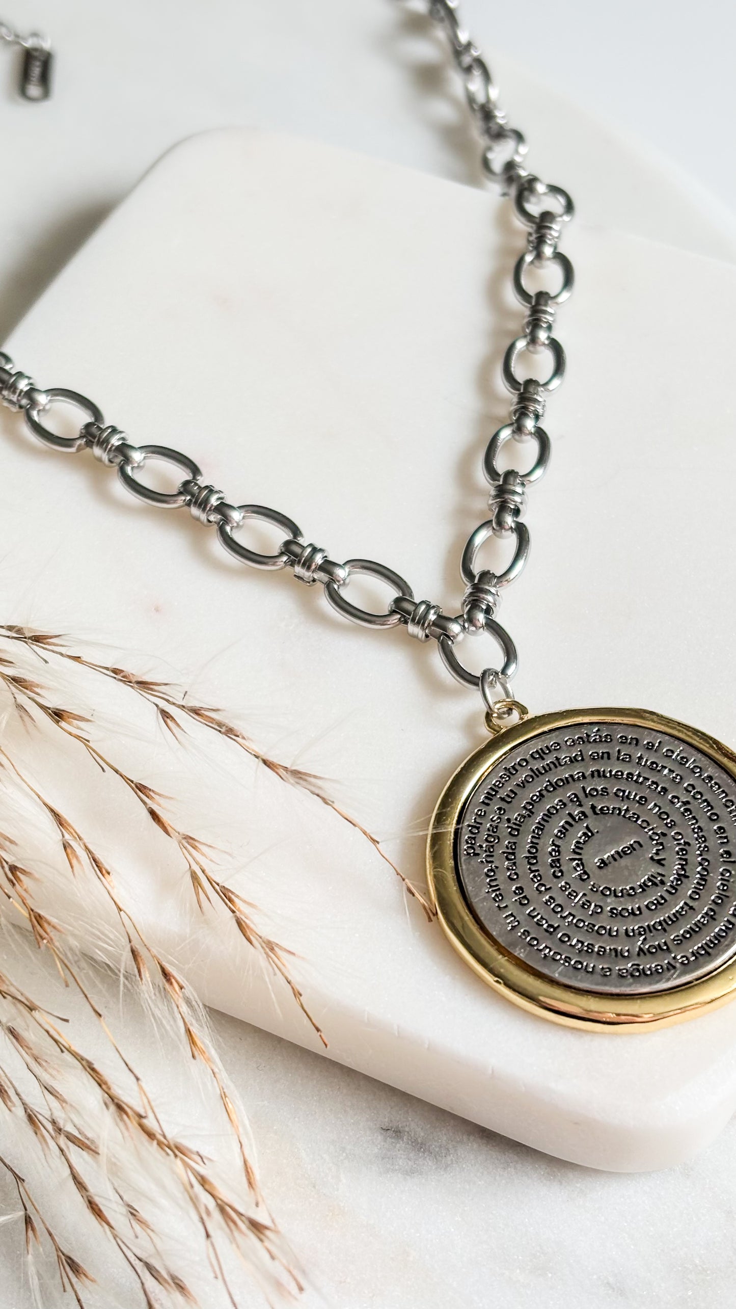 Bundles Exclusivos | Padre Nuestro Necklace