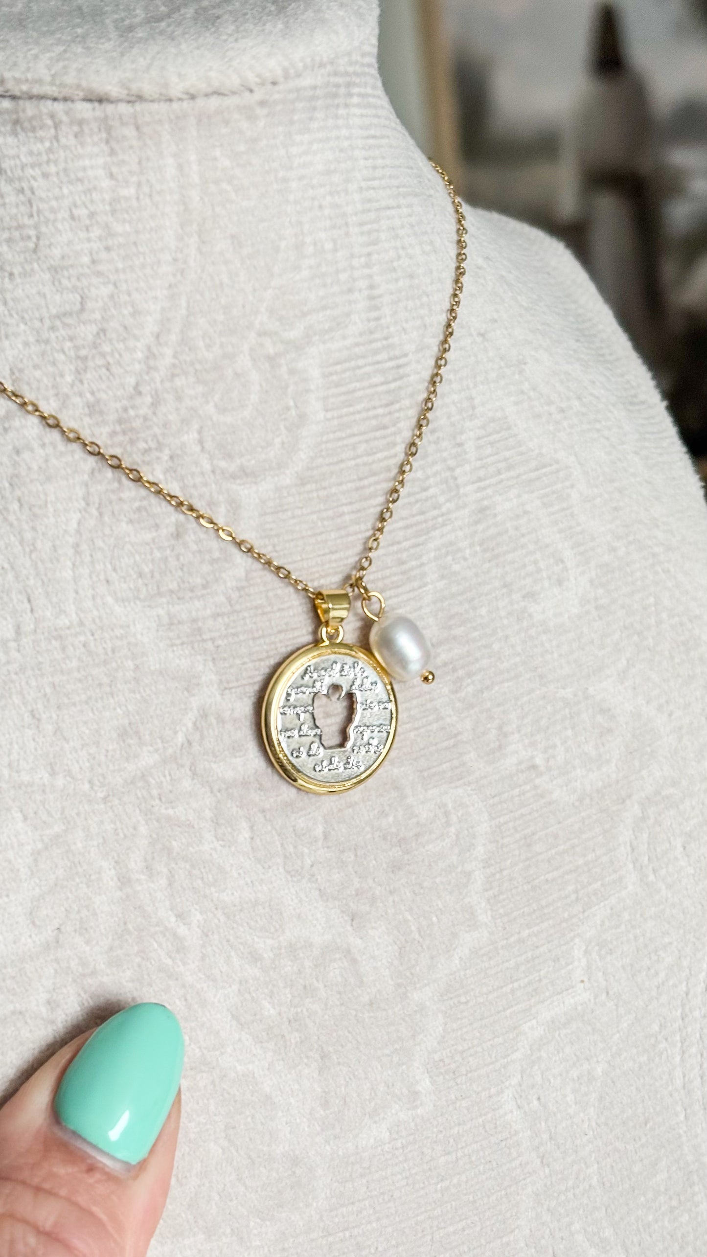 Ángel De La Guarda Necklace