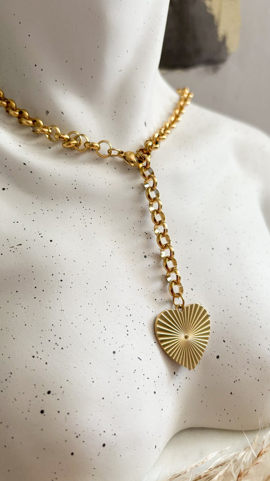 Lyly Gold Necklace