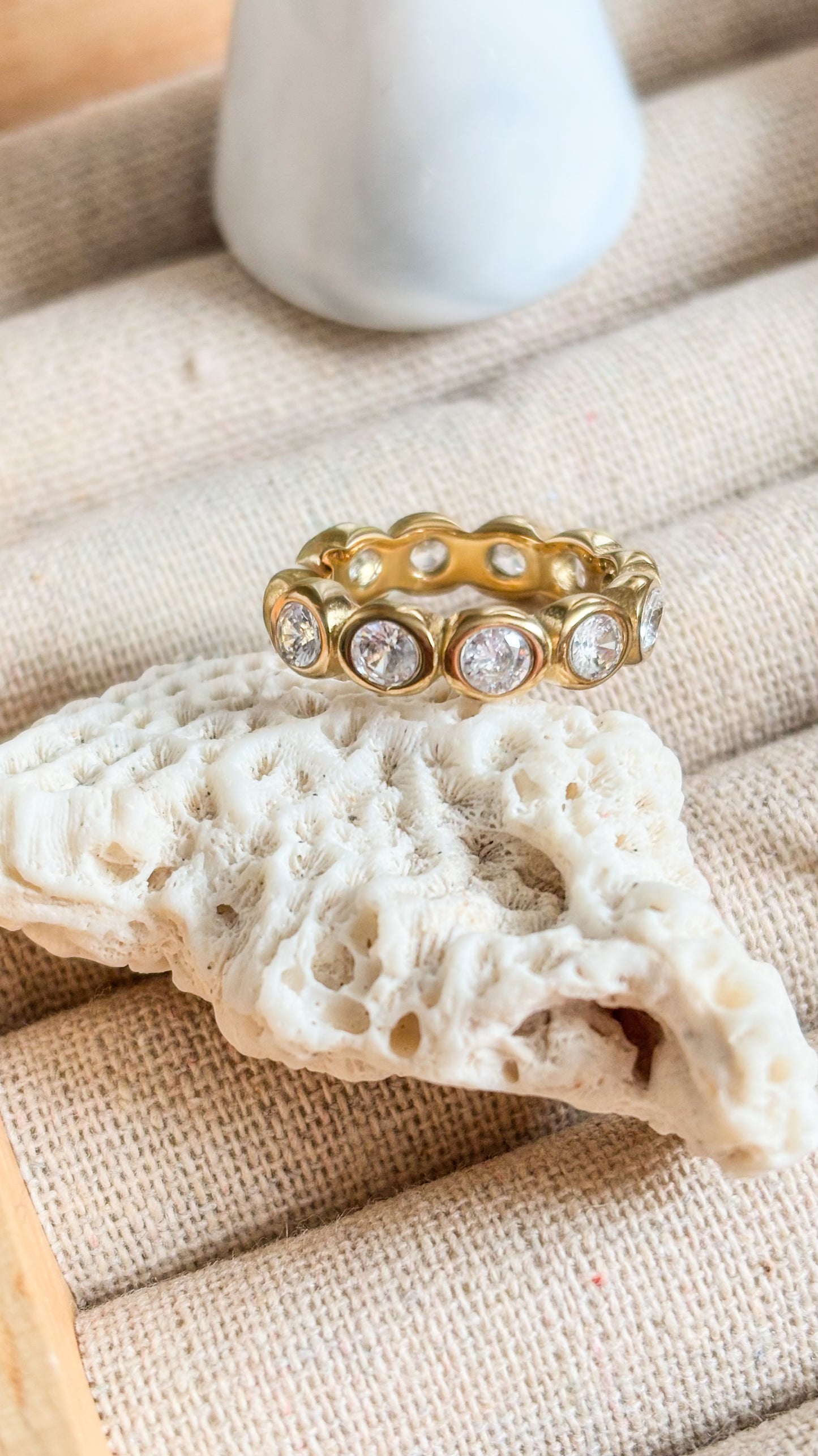Evania Ring