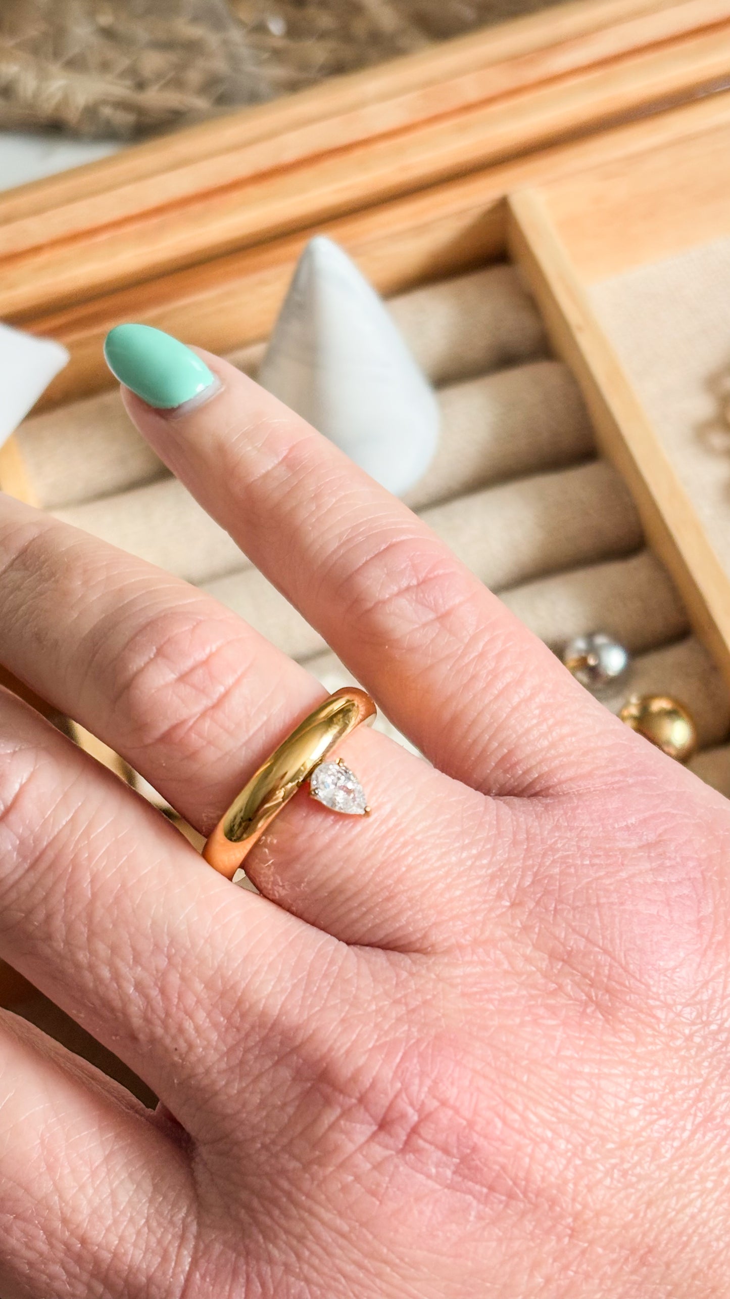 Azaria Ring