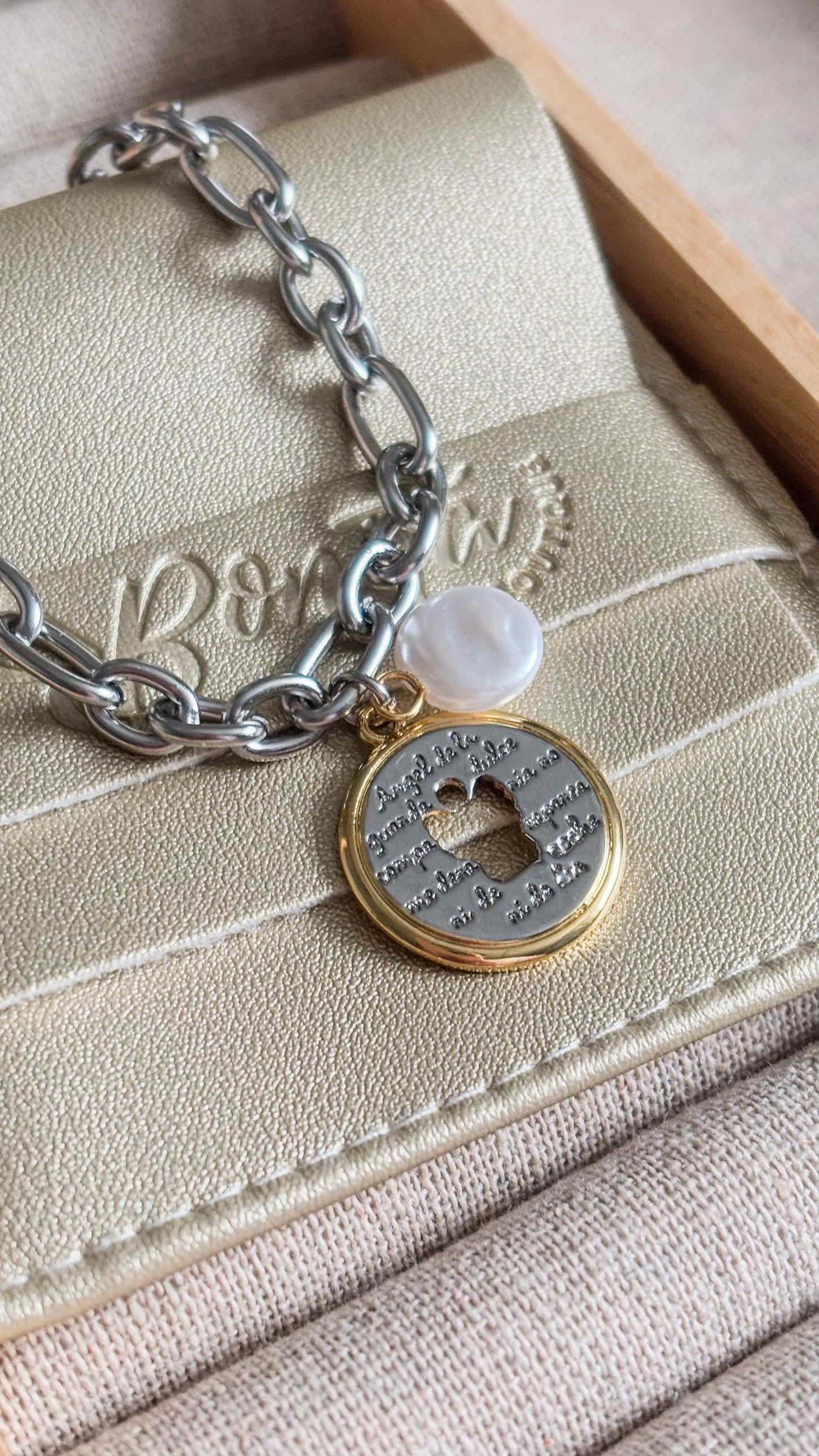Ángel de la Guarda Bracelet