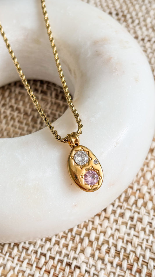 I have a Girl Necklace🩷