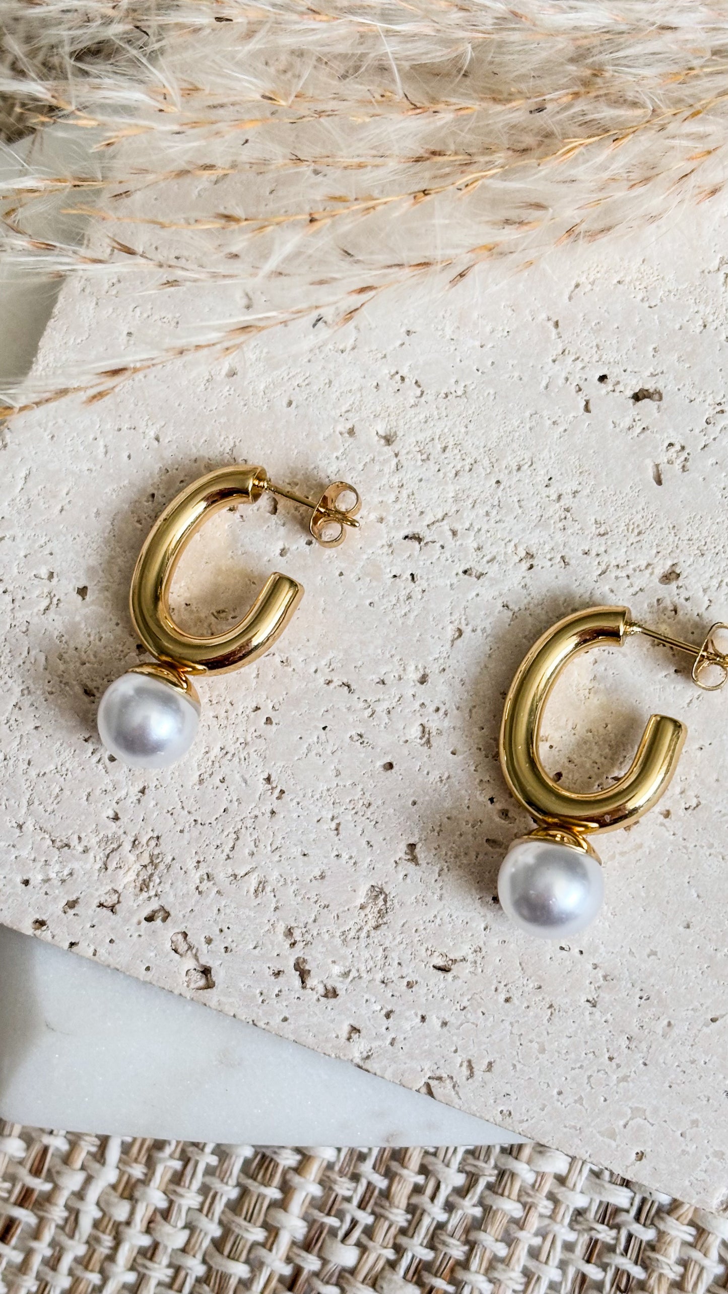 Solené Earrings