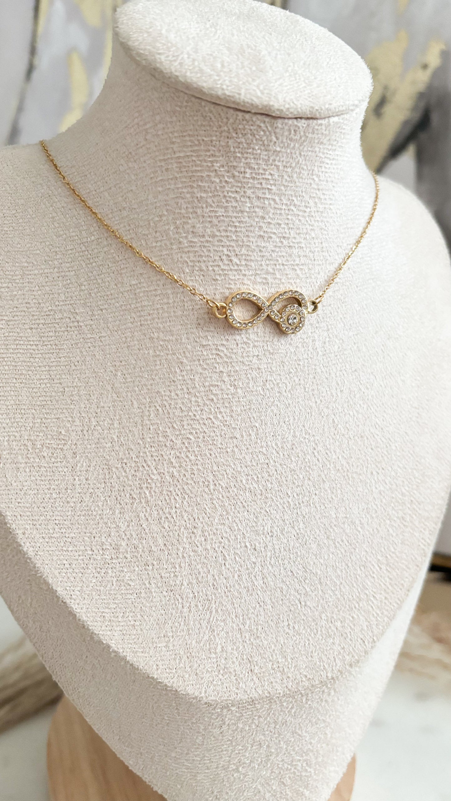 Infinite Necklace