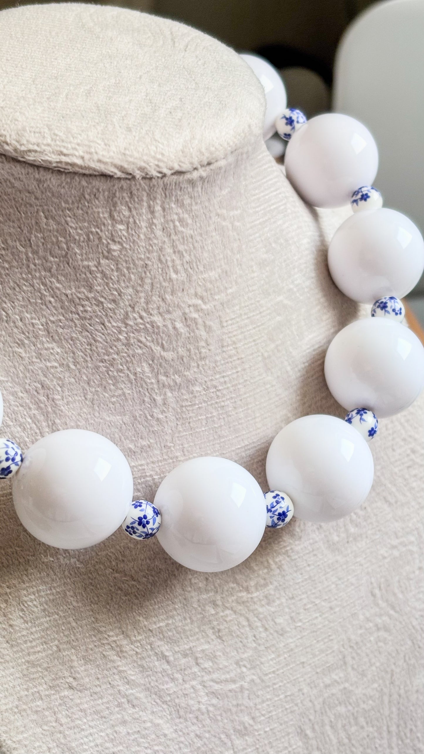 White Bubble Gum Necklace