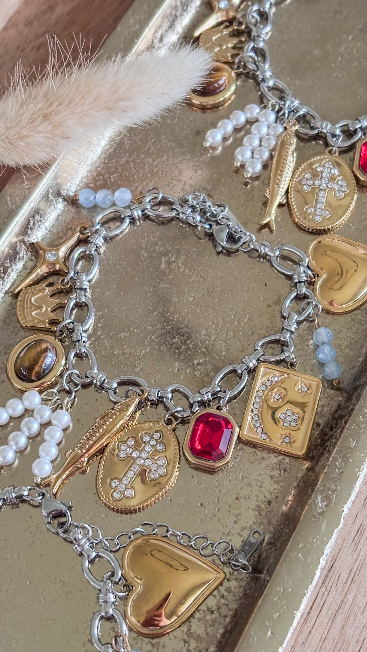 La Historia De Jesús Bracelet