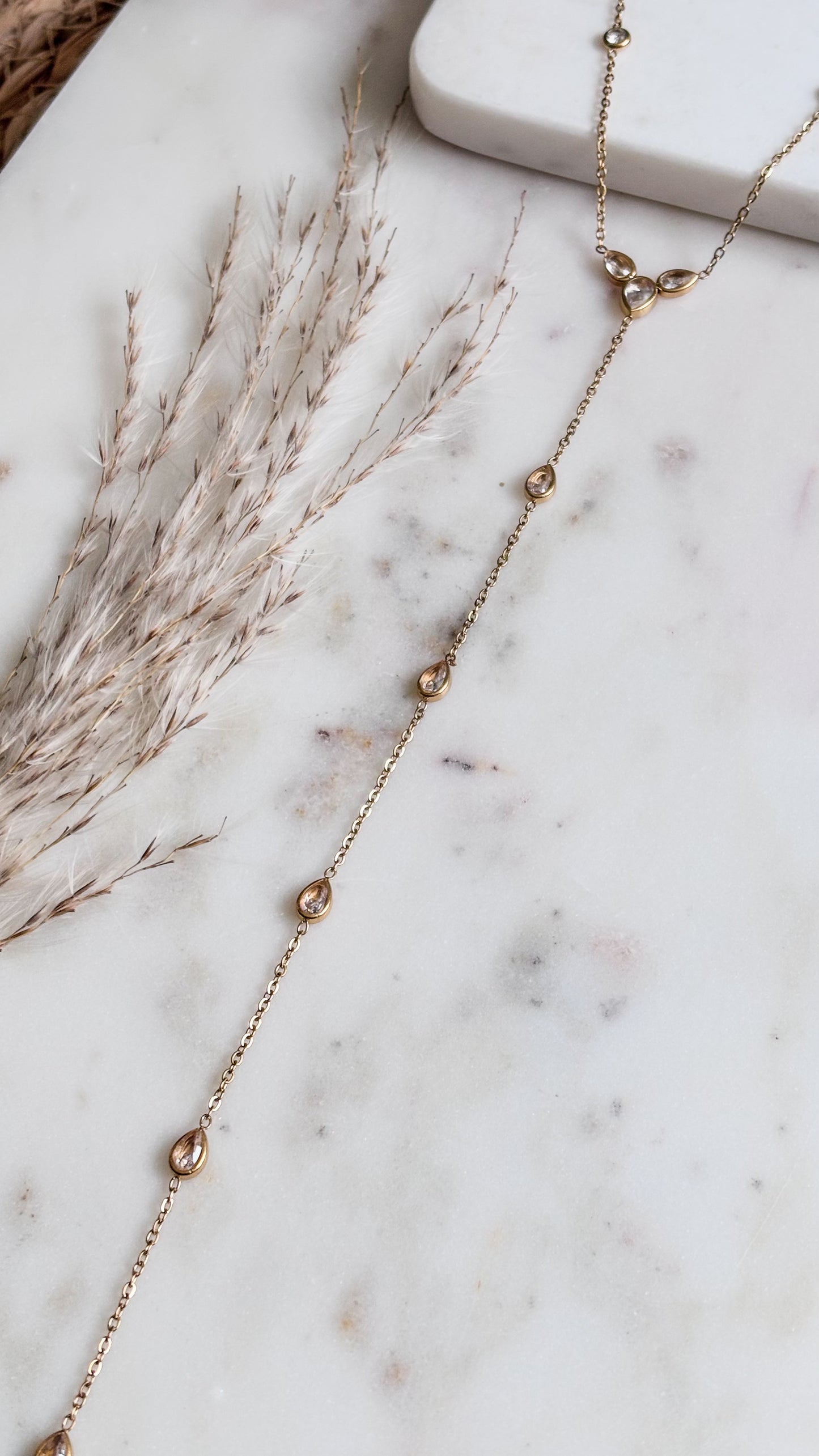 Perlina Necklace