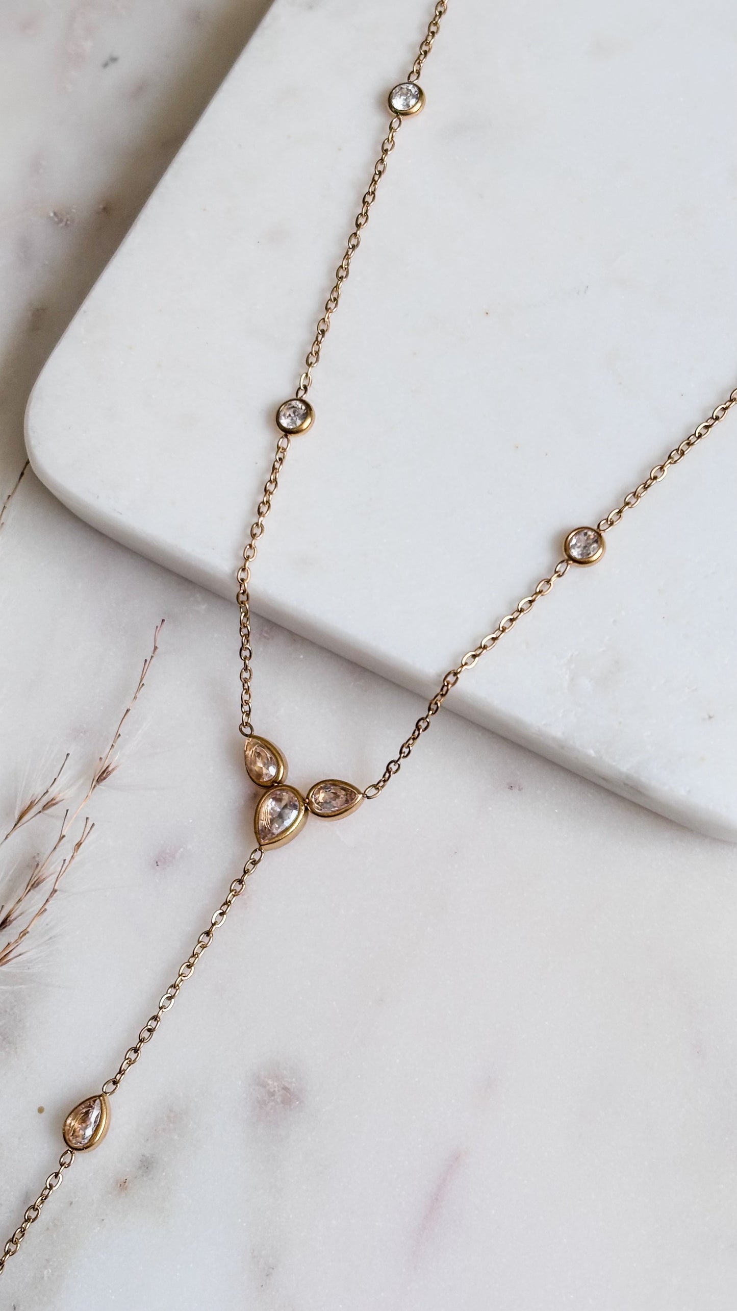 Perlina Necklace