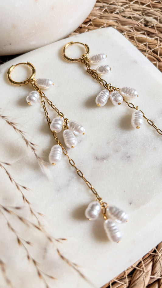 Perlas Earrings