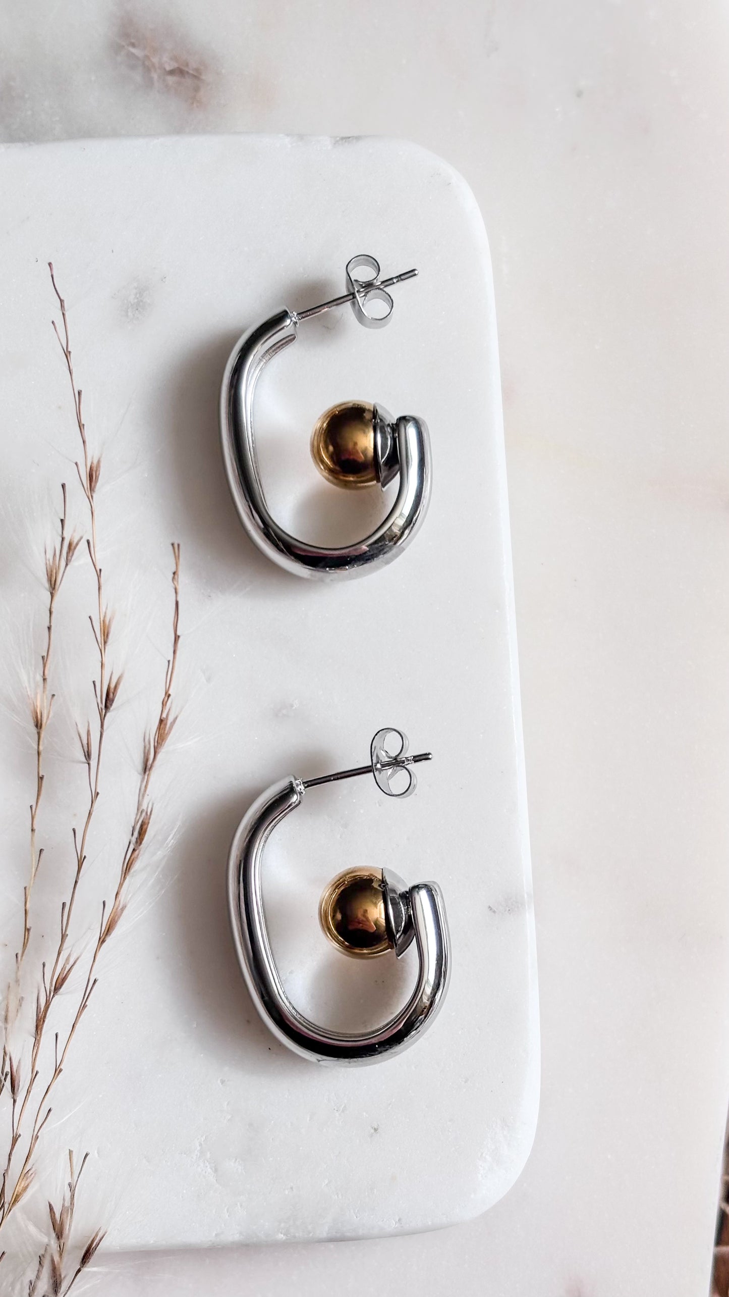Modern Hoops