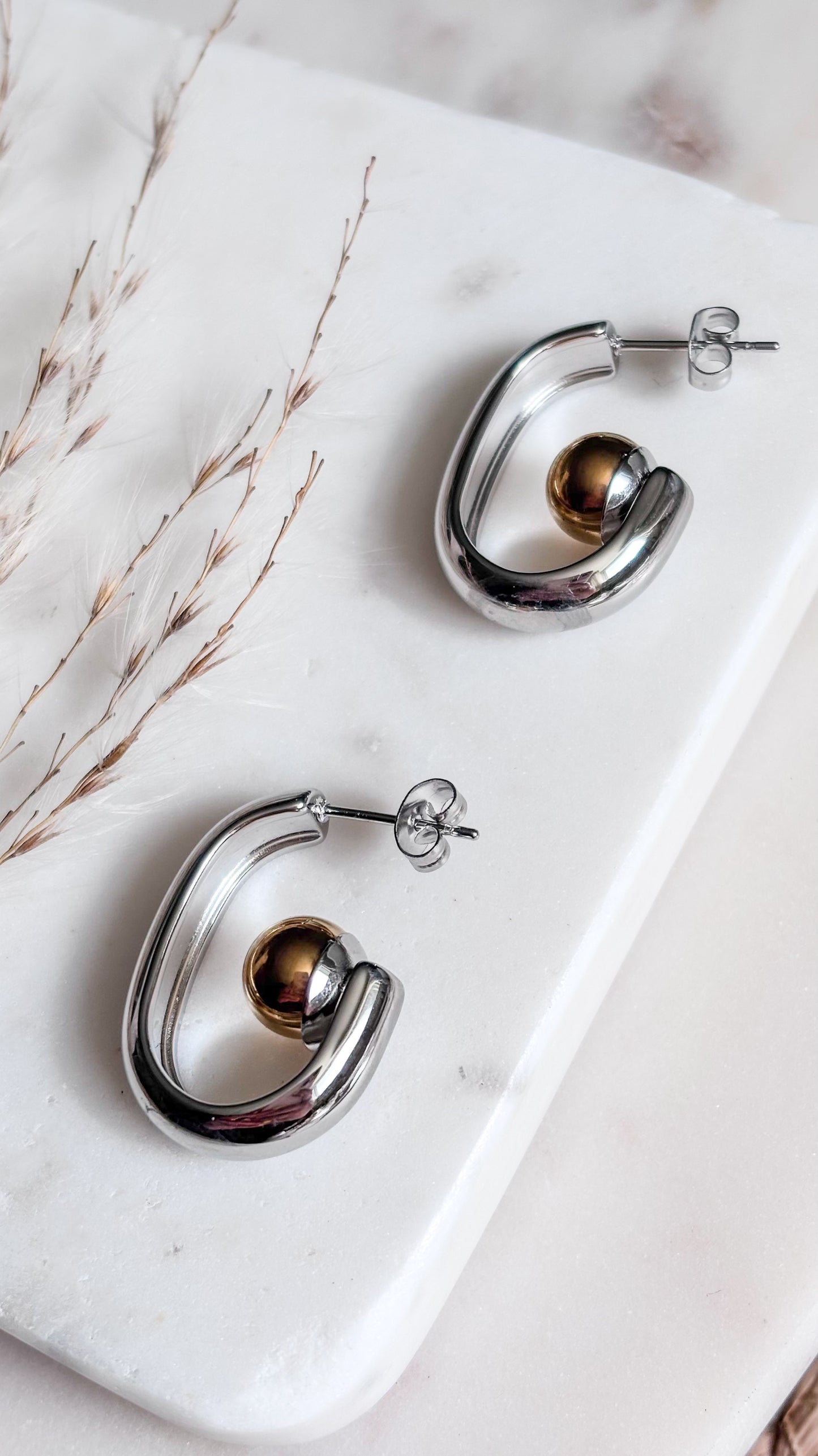 Modern Hoops