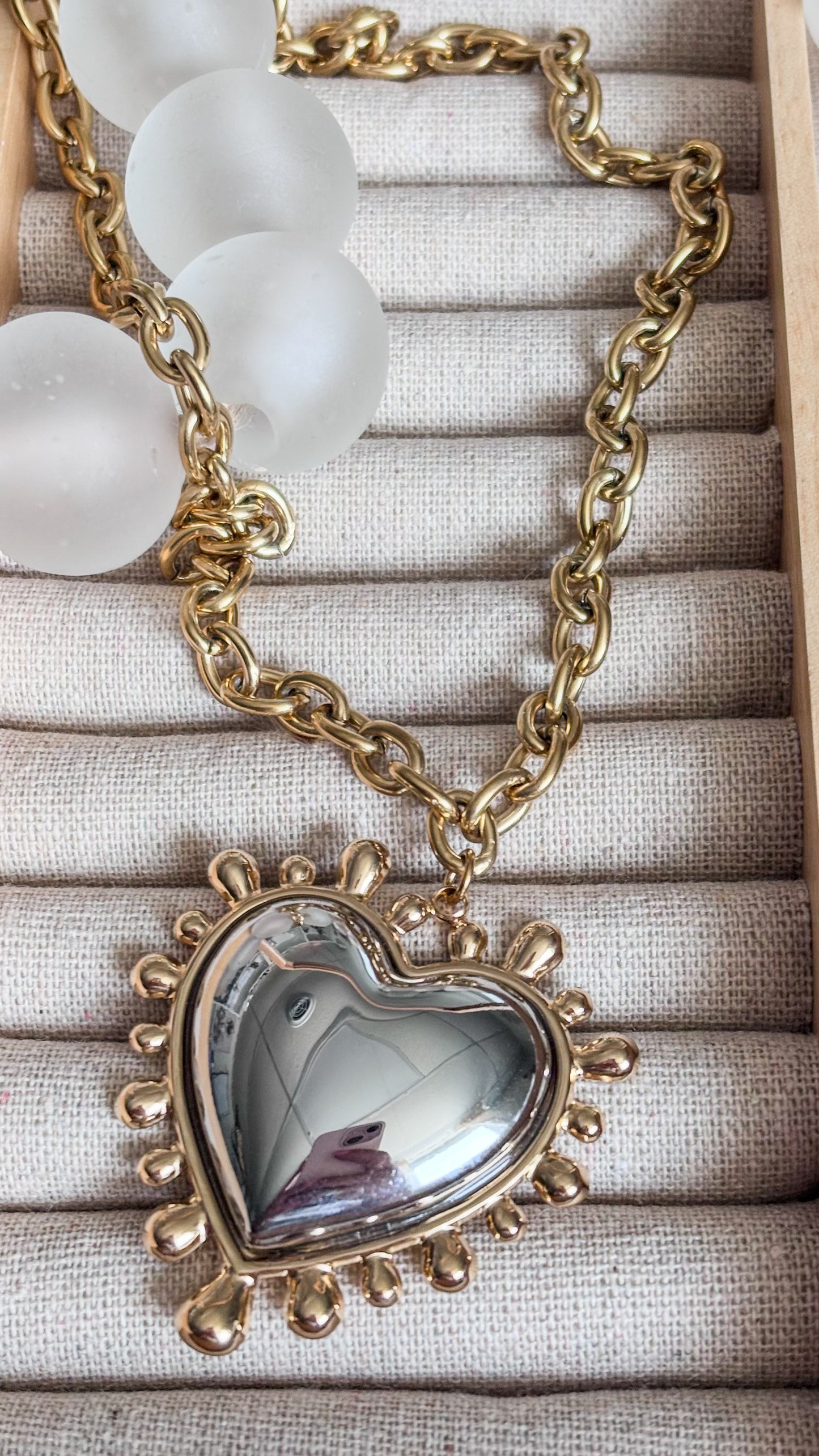 Bella Necklace
