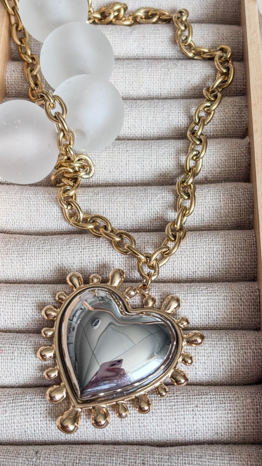 Bella Necklace