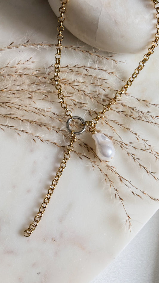 Auretta Gold Necklace