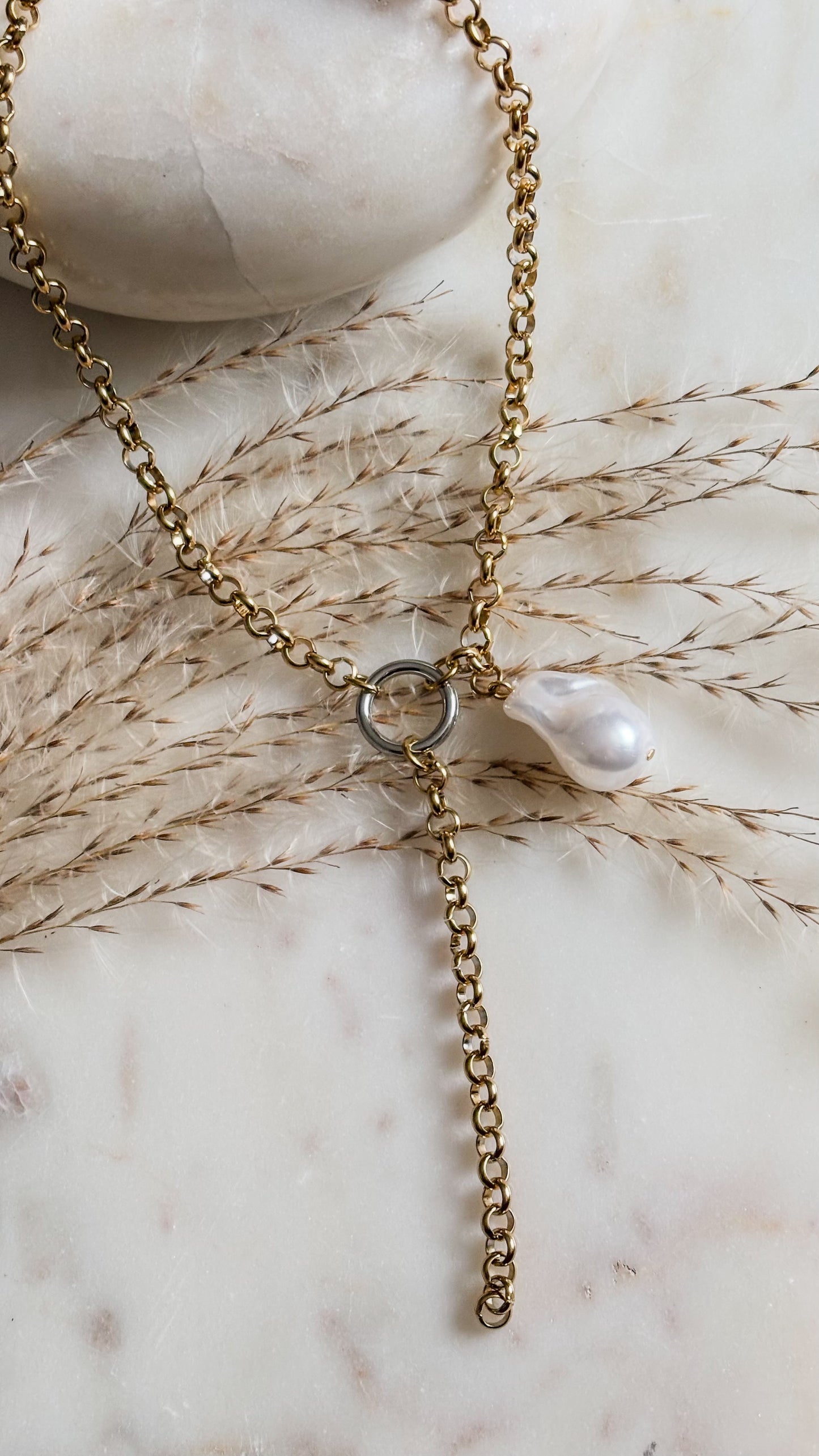 Auretta Gold Necklace