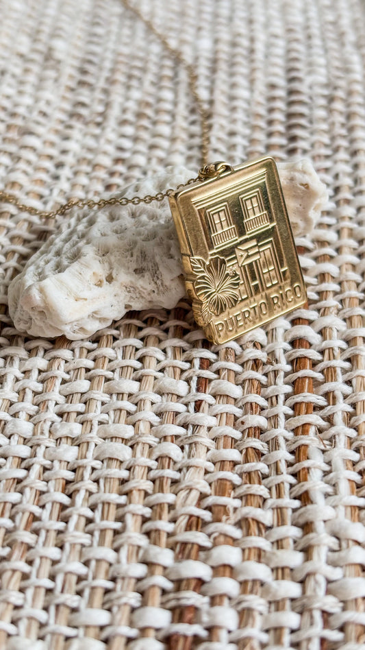 Mi Casita Necklace Gold