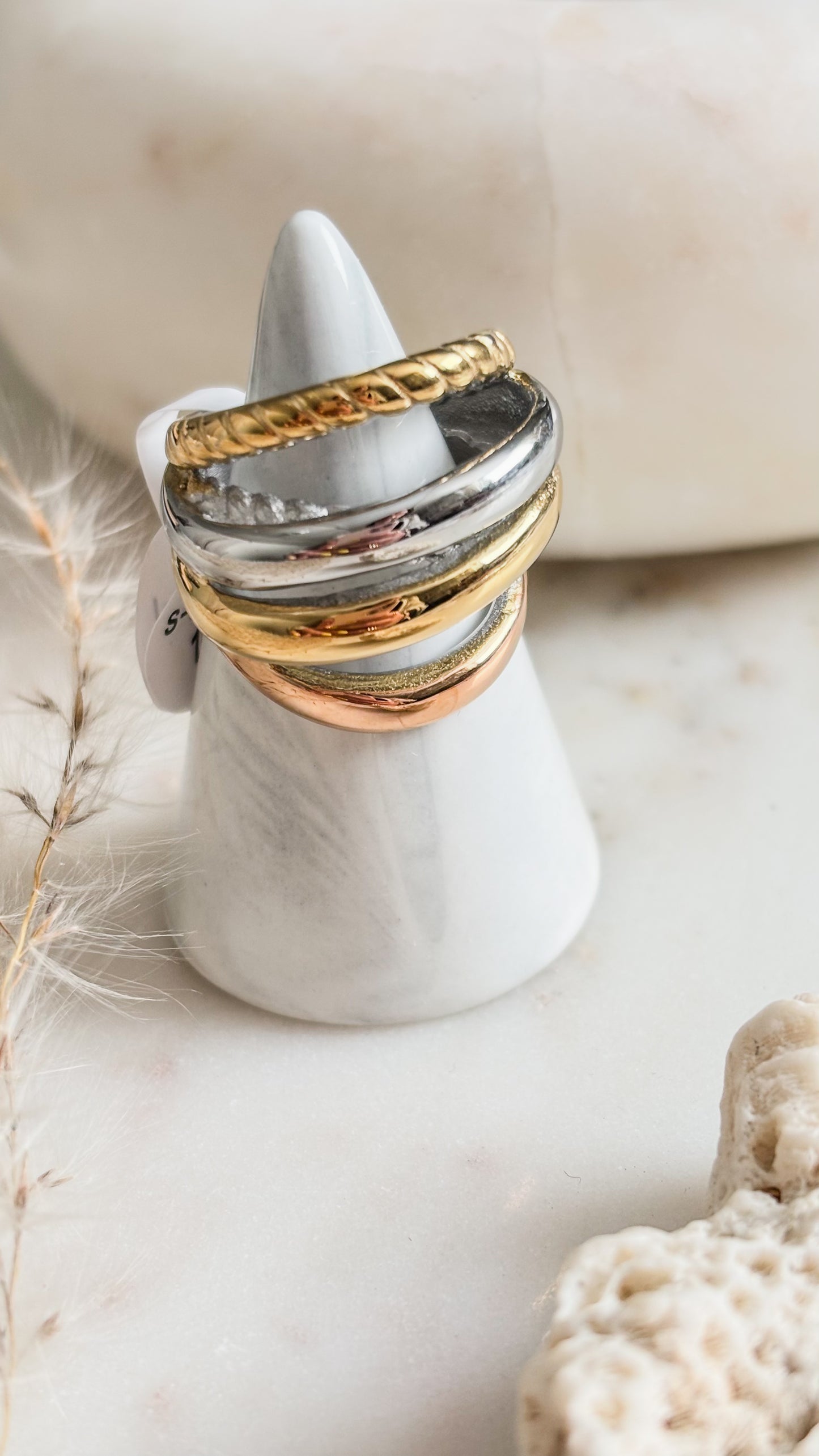 3 Color Ring