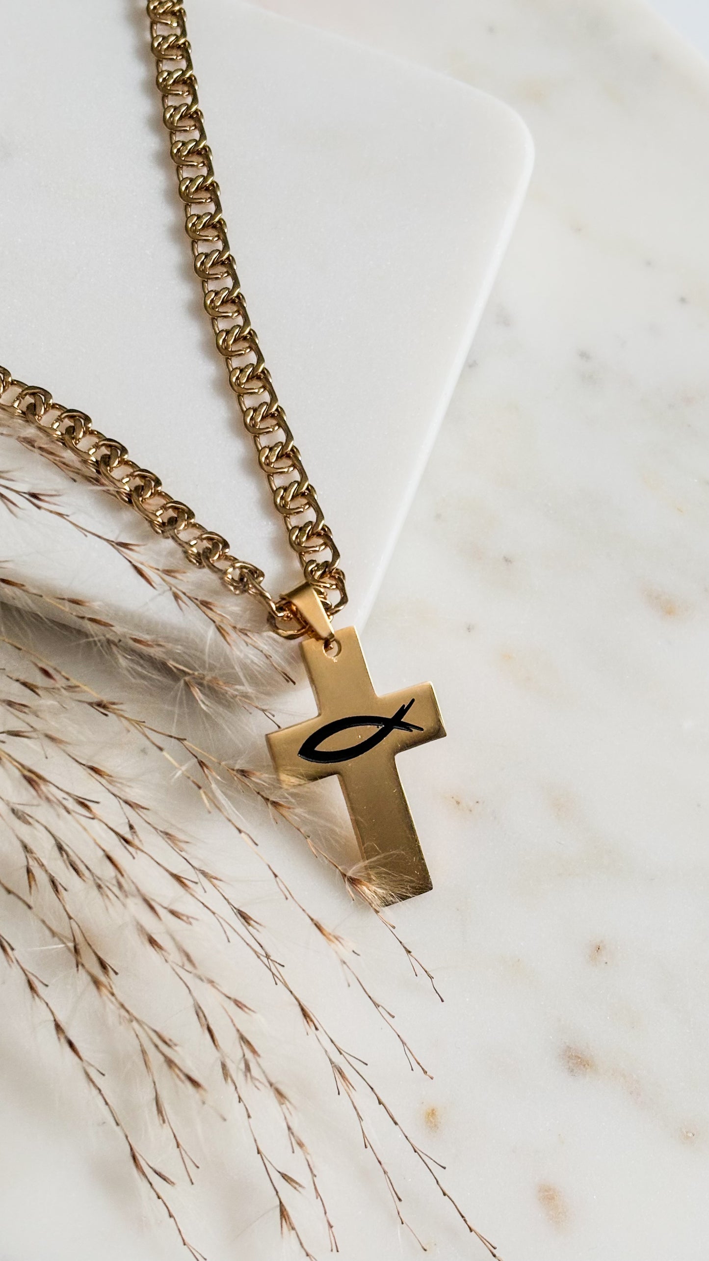 Unisex Cruz Redención Necklace