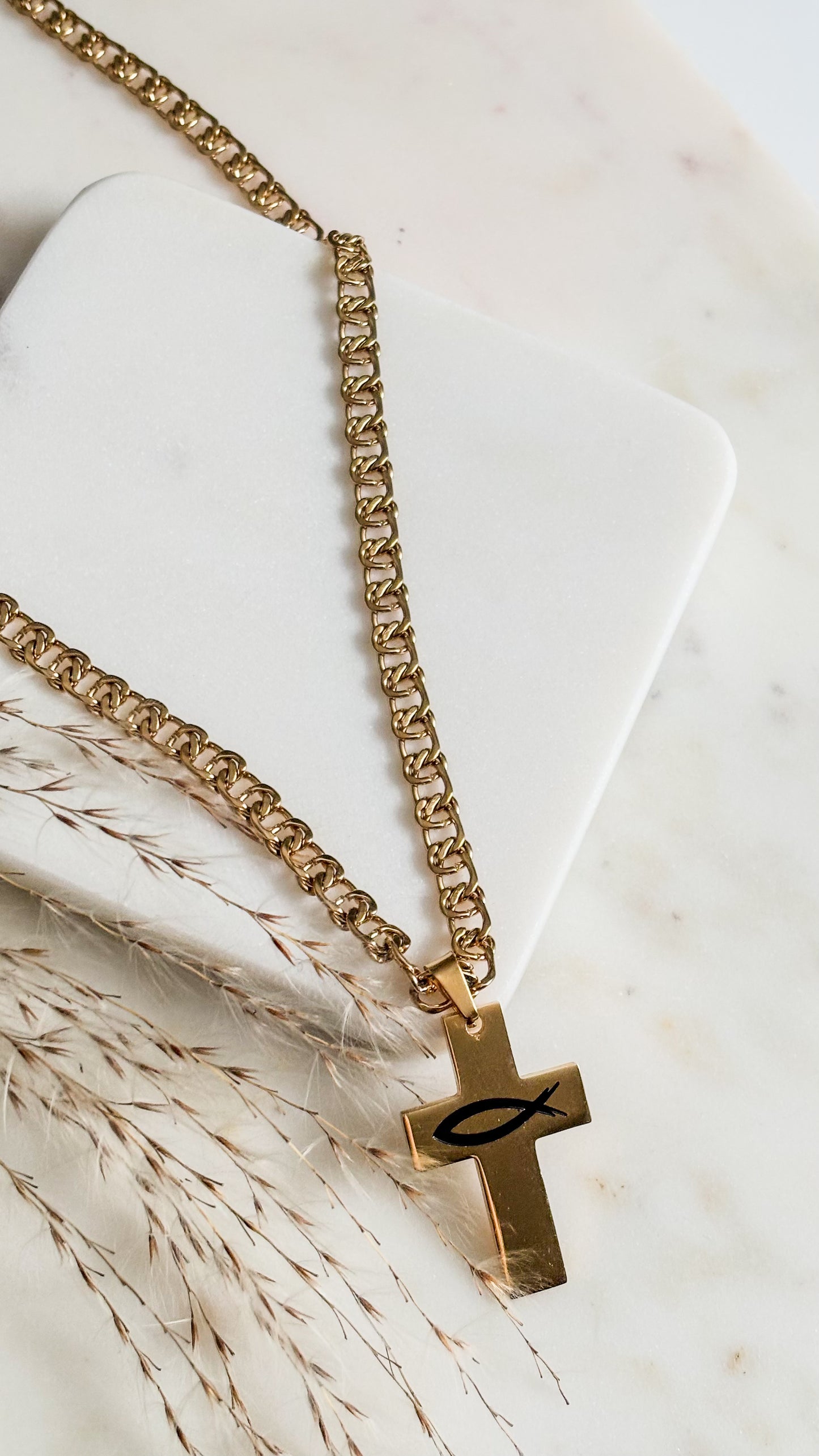 Unisex Cruz Redención Necklace