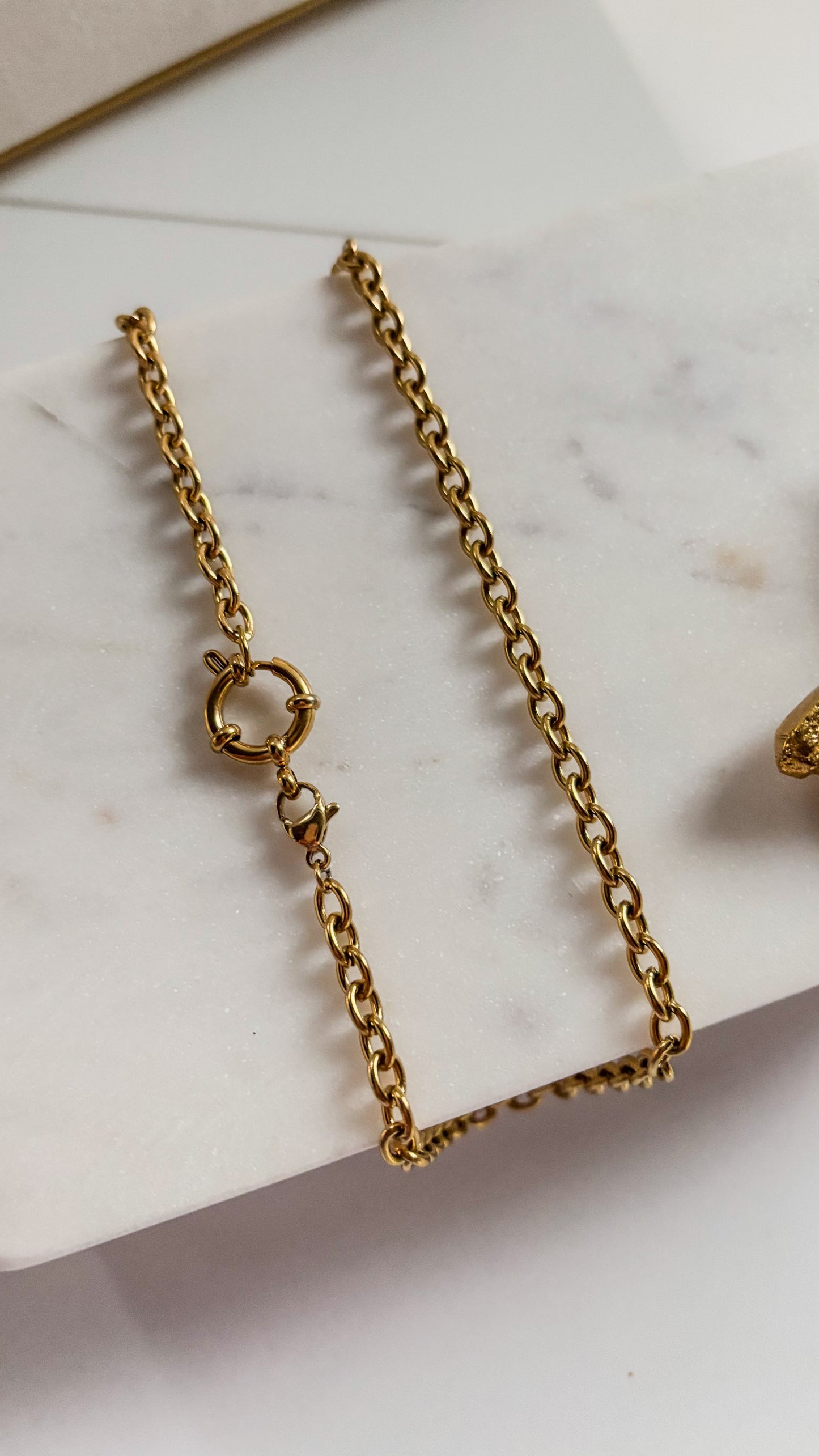 Ambar Necklace