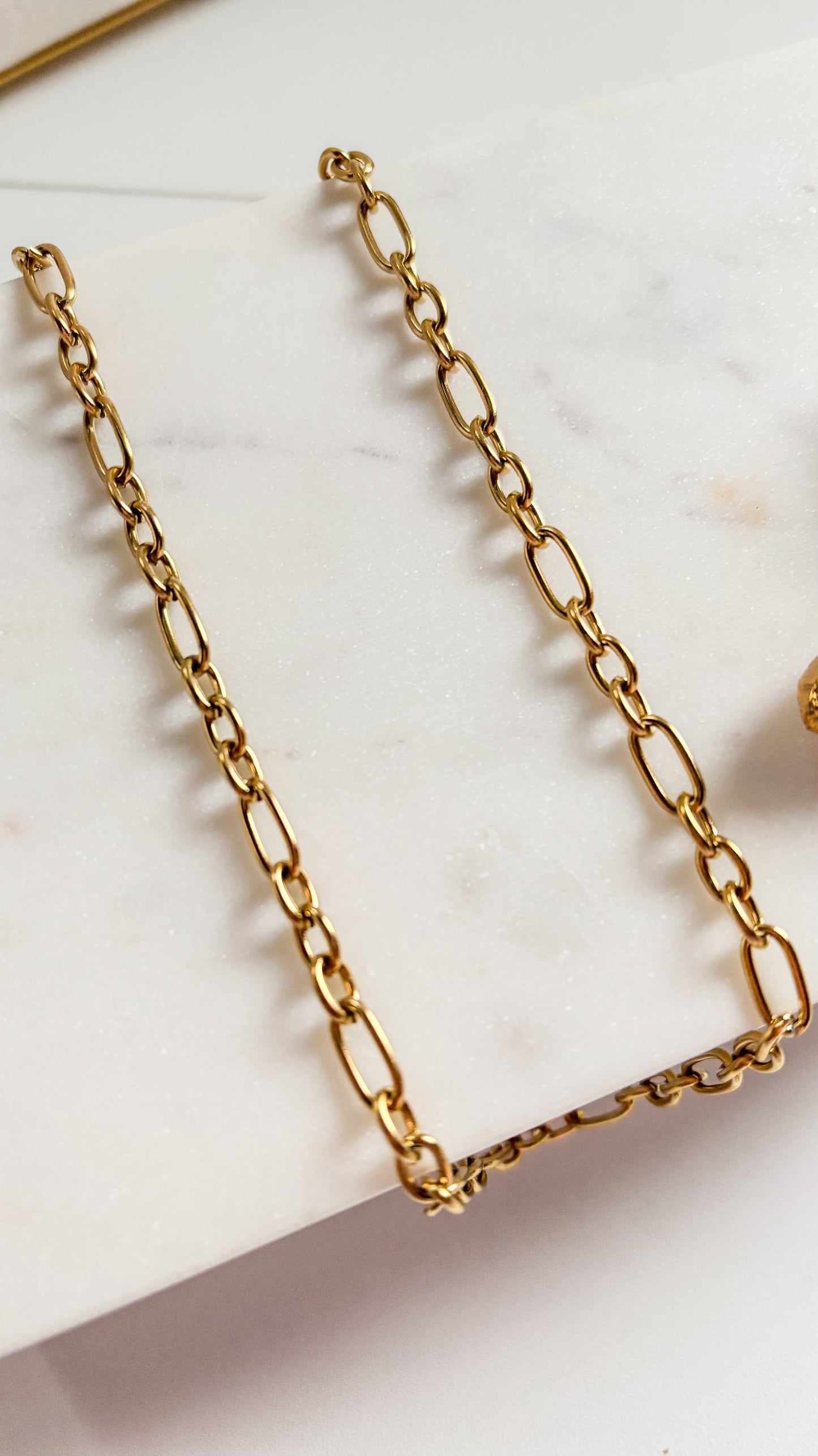 Rossie Necklace