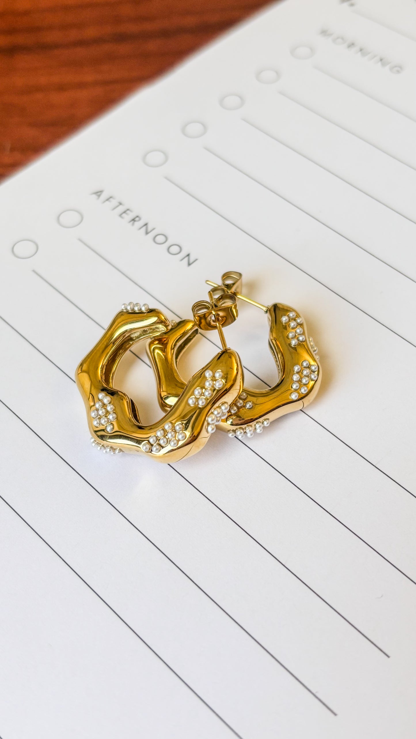 Perlada Earrings Hoops