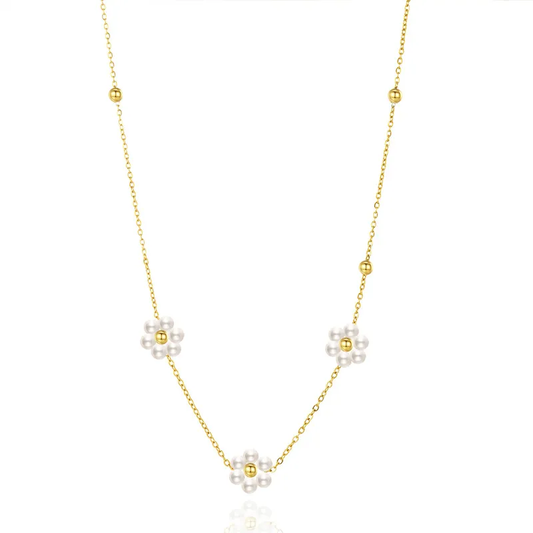 Daisi Pearl Necklace