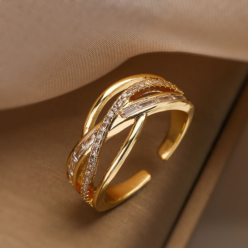 Gold Zircon Ring